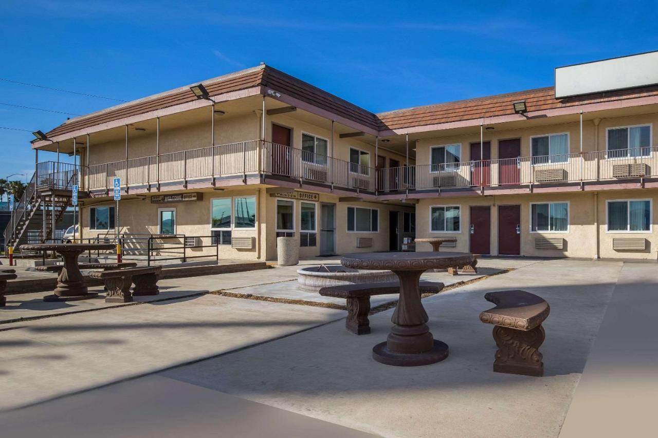 Rodeway Inn San Bernardino & Redlands Luaran gambar